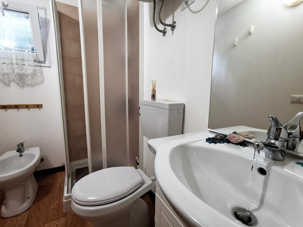 Ziu Angelinu Ad Un Passo Dal Mare Villa Porto Pino Exteriör bild