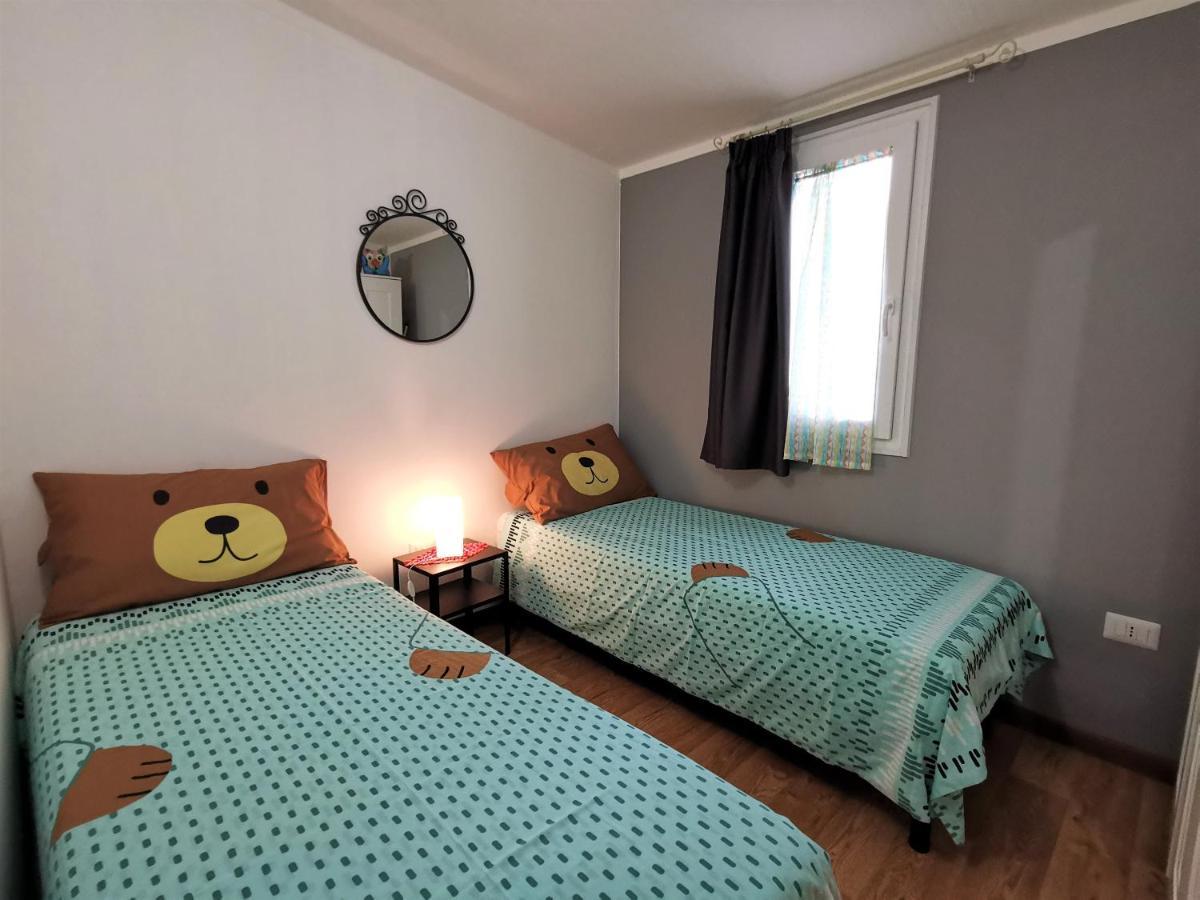 Ziu Angelinu Ad Un Passo Dal Mare Villa Porto Pino Exteriör bild